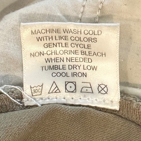 Tory Burch Camouflage Print Skinny Jeans - Size 30. - Picture 14 of 14